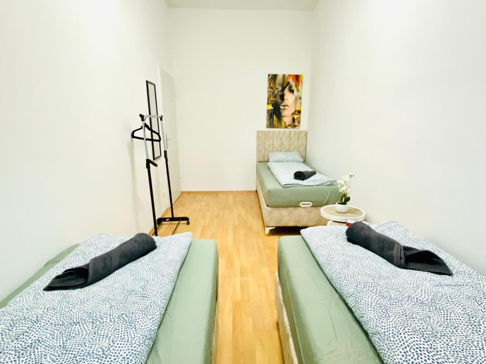 Bright 5Br Shared Apartment W Great Transport Link Wien Ngoại thất bức ảnh