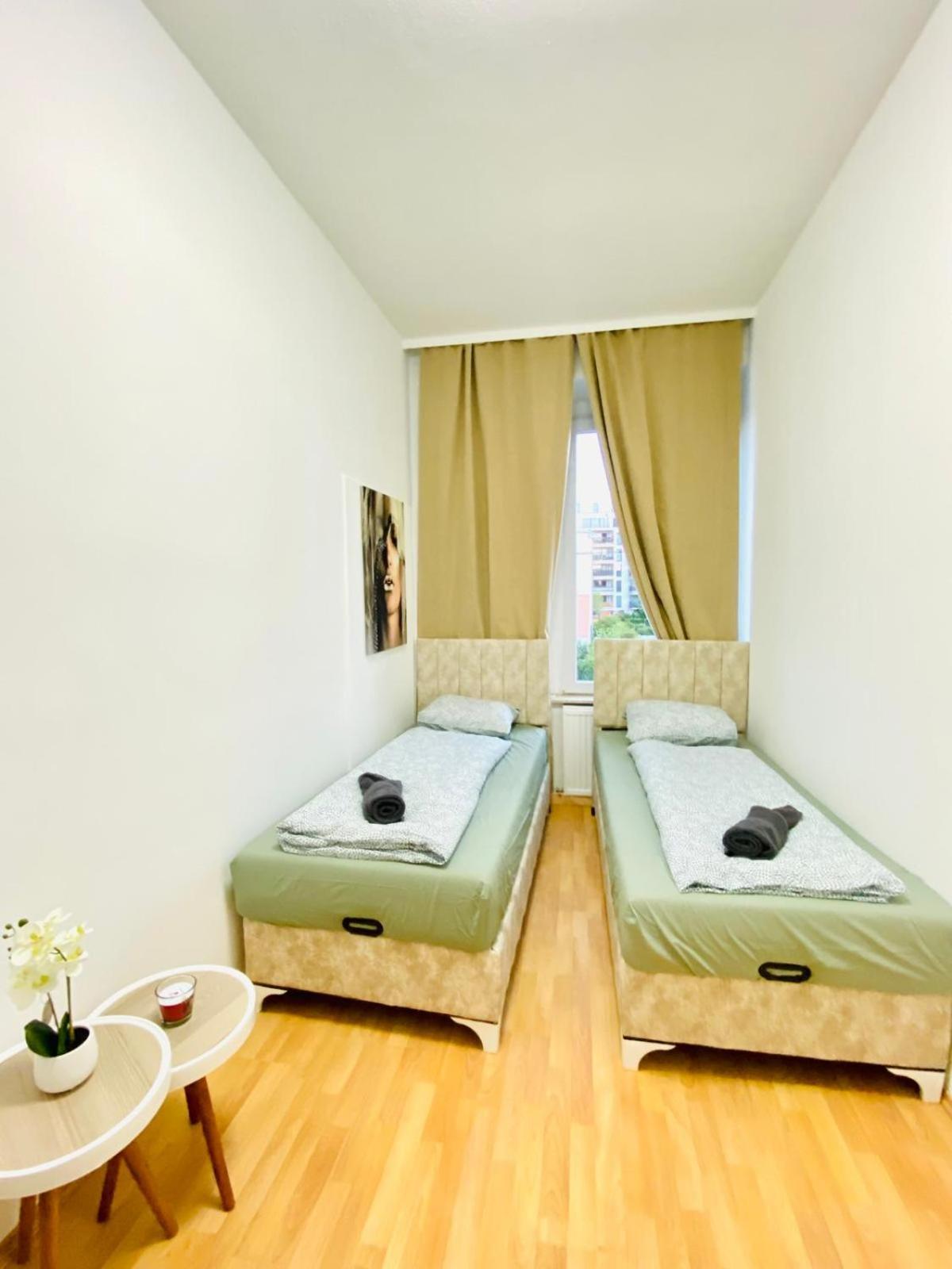 Bright 5Br Shared Apartment W Great Transport Link Wien Ngoại thất bức ảnh