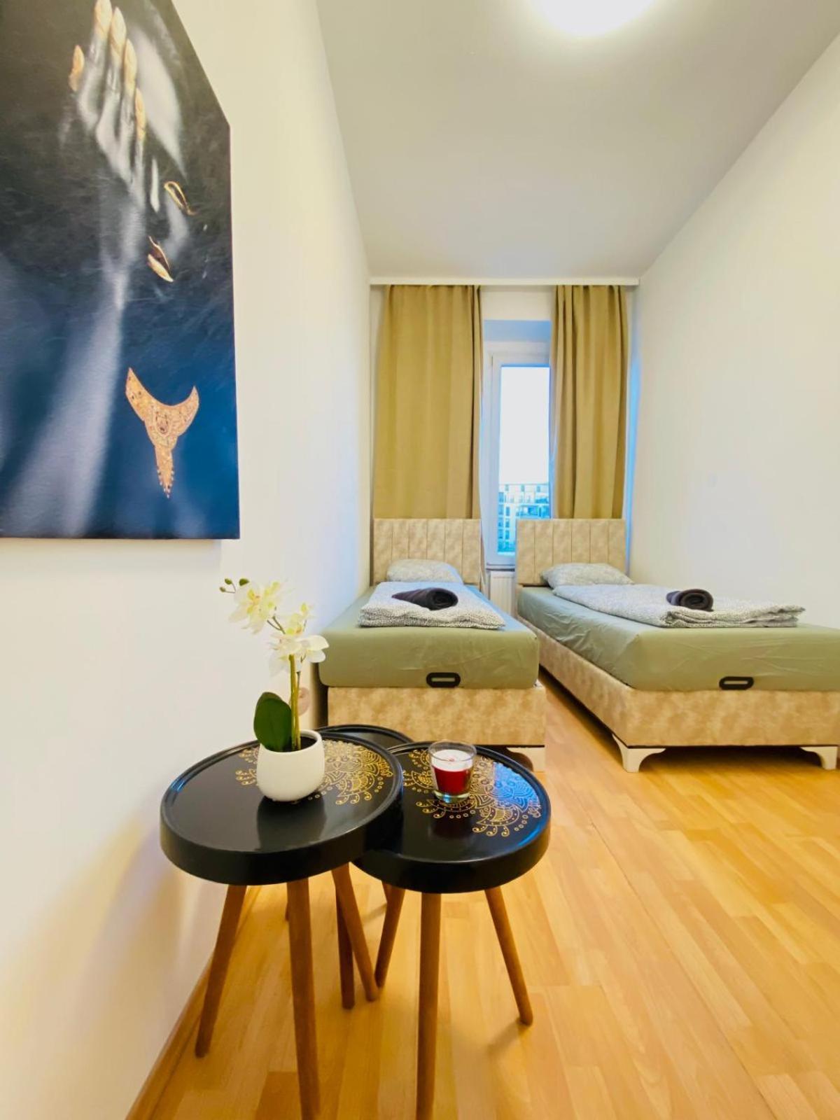 Bright 5Br Shared Apartment W Great Transport Link Wien Ngoại thất bức ảnh