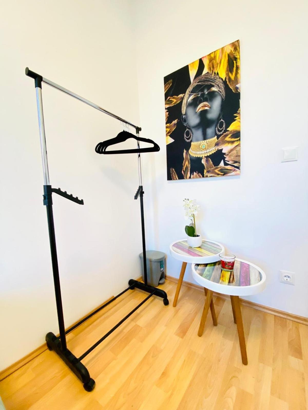 Bright 5Br Shared Apartment W Great Transport Link Wien Ngoại thất bức ảnh